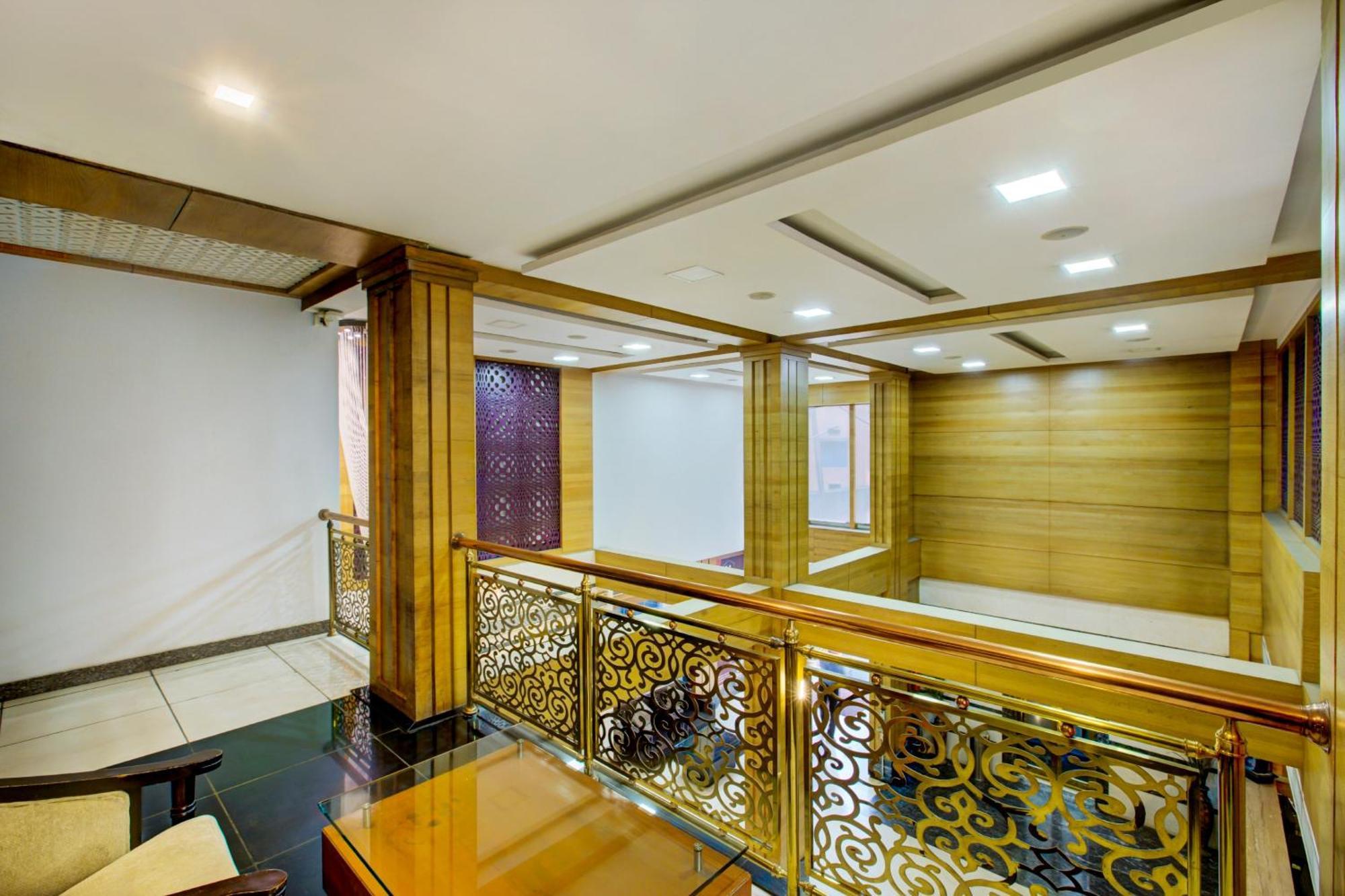 Super Townhouse Oak Jvh Hotel Bangalore Exterior foto